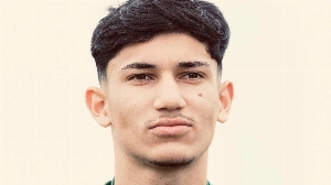 UmDois Esportes: Notícias do esporte paranaense e brasileiro - Promessa do Coritiba é convocada pela seleção brasileira sub-15
