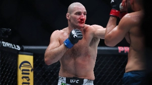 UmDois Esportes: Notícias do esporte paranaense e brasileiro - Campeão do UFC dá ultimato por valorização e se recusa a assinar nova luta