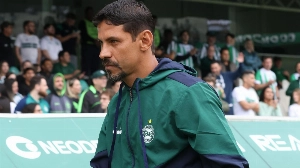 Um Dois Esportes: Notícias do esporte nacional - Coritiba muda técnico do sub-20 após tropeços na Série B