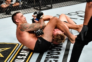 Um Dois Esportes: Notícias do esporte nacional - A lenda voltou! Fabrício Werdum ressurge e escolhe Curitiba para volta ao MMA