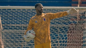  - Felipe, ex-Paraná Clube, supera lendas e entra para a história com feito em clube europeu