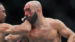 UmDois Esportes: Notícias do esporte paranaense e brasileiro - Lutador do UFC é atropelado na véspera da luta