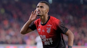 UmDois Esportes: Notícias do esporte paranaense e brasileiro - Comentarista do Desimpedidos vê Athletico favorito: “Não é time de Série B”