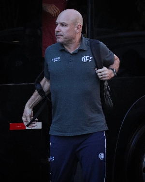 ge - Corrêa vibra com gol de contra-ataque em vitória da Ferroviária: “Entrega e disposição”