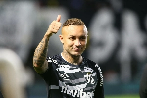 ge - Everton Cebolinha comemora estreia com vitória no Santos: 