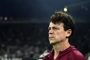ge - Diniz aposta em manutenção do elenco e retorno de desfalques para voltar a vencer no Corinthians