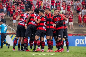 ge - Campinense alia força individual e consistência defensiva para avançar à final do Paraibano 2026