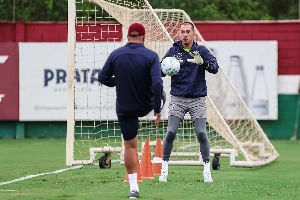 ge - Vitor Eudes se reapresenta ao Fluminense após internação por meningoencefalite