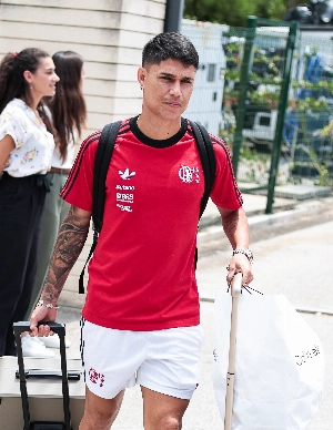 ge - Luiz Araújo garante que não pensa em deixar o Flamengo: 
