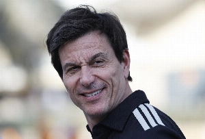 ge - Análise: dia de boas notícias para Mercedes e evolução da Audi no Bahrein