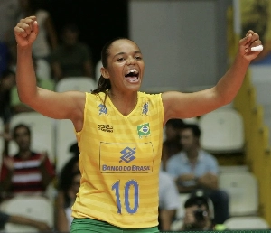 ge - Sassá é anunciada como auxiliar técnica de Zé Roberto na seleção feminina de vôlei
