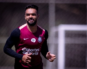 ge - Escalação do Corinthians: Dorival prepara mudanças em todos os setores para encarar Internacional