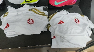 ge - Vaza suposta nova camisa branca do Inter nas redes sociais; veja fotos