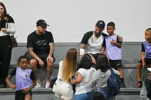 ge - Filho de Maycon faz gol no Sub-9 do Atlético-MG sob olhares do pai e do tio Lyanco
