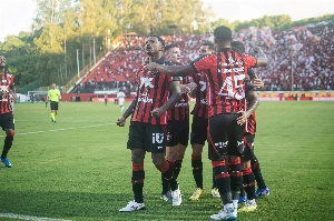 ge - Cacá se firma no Vitória e anota primeiro gol antes de reencontro com o Corinthians
