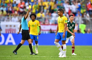 ge - Casemiro entra no top 5 de jogadores com mais cartões na história das Copas; veja ranking