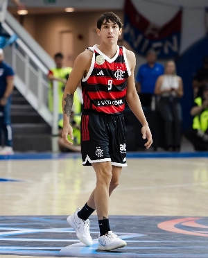 ge - Flamengo sofre com má pontaria e perde para o Nacional-URU na Champions das Américas